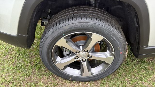 2026 Jeep Grand Cherokee GRAND CHEROKEE LIMITED 4X2