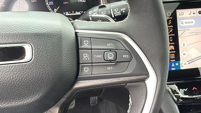 2027 Jeep Grand Cherokee GRAND CHEROKEE LIMITED 4X2