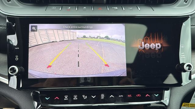 2027 Jeep Grand Cherokee GRAND CHEROKEE LIMITED 4X2