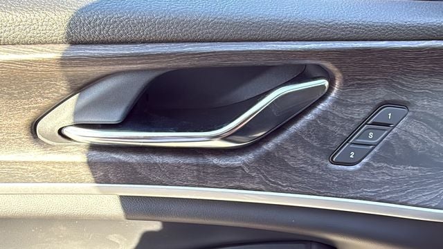 2027 Jeep Grand Cherokee GRAND CHEROKEE LIMITED 4X2
