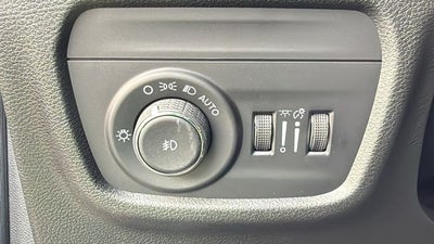 2027 Jeep Grand Cherokee GRAND CHEROKEE LIMITED 4X2