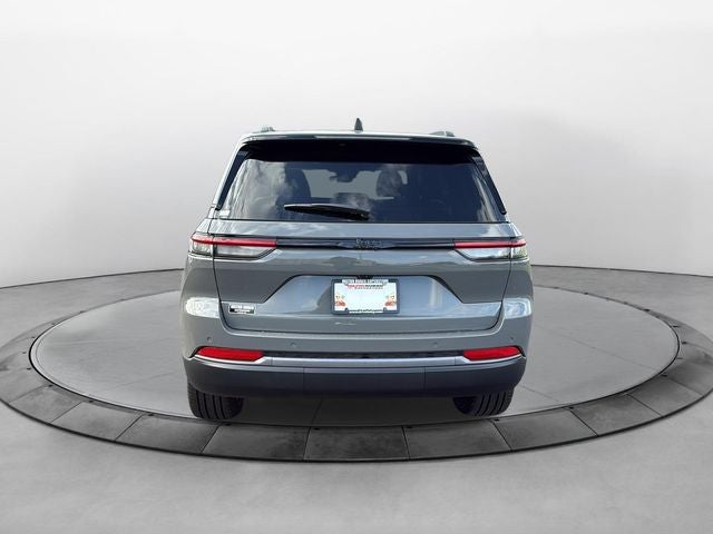 2027 Jeep Grand Cherokee GRAND CHEROKEE LIMITED 4X2