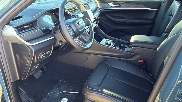 2027 Jeep Grand Cherokee GRAND CHEROKEE LIMITED 4X2
