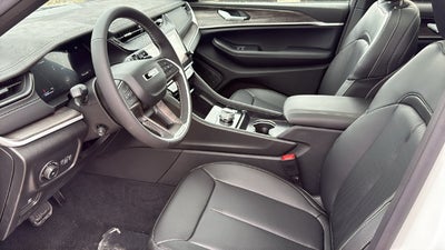 2027 Jeep Grand Cherokee GRAND CHEROKEE LIMITED 4X2