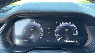 2027 Jeep Grand Cherokee GRAND CHEROKEE LAREDO X 4X4