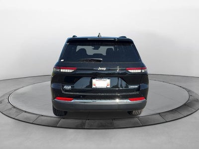 2027 Jeep Grand Cherokee GRAND CHEROKEE LAREDO X 4X4