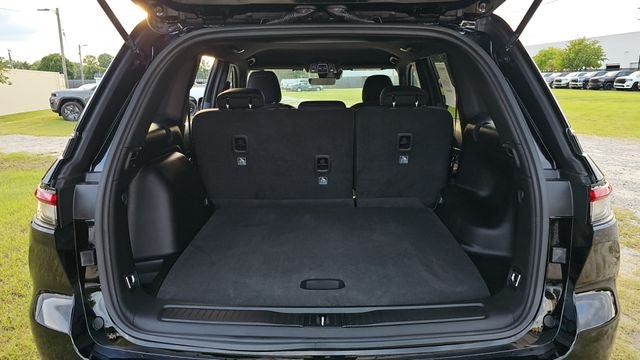2027 Jeep Grand Cherokee Laredo