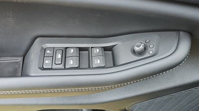 2027 Jeep Grand Cherokee Laredo