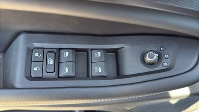 2027 Jeep Grand Cherokee GRAND CHEROKEE LAREDO X 4X4