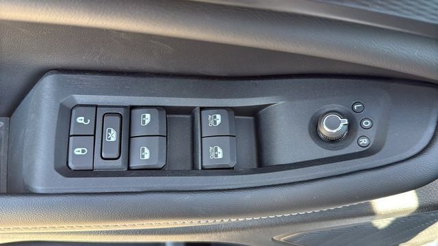 2027 Jeep Grand Cherokee GRAND CHEROKEE LAREDO X 4X4