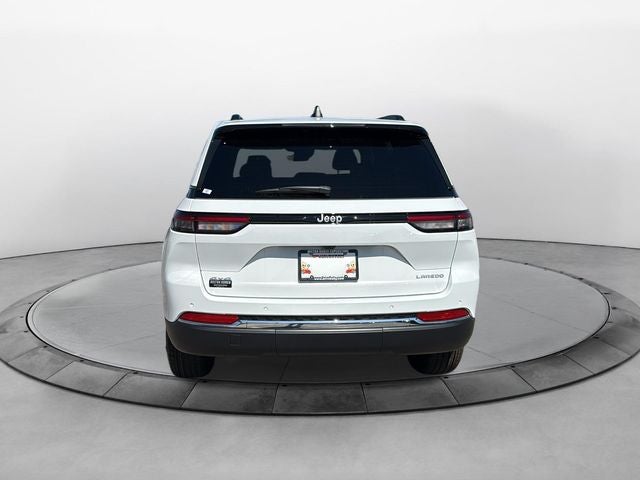 2027 Jeep Grand Cherokee GRAND CHEROKEE LAREDO X 4X4