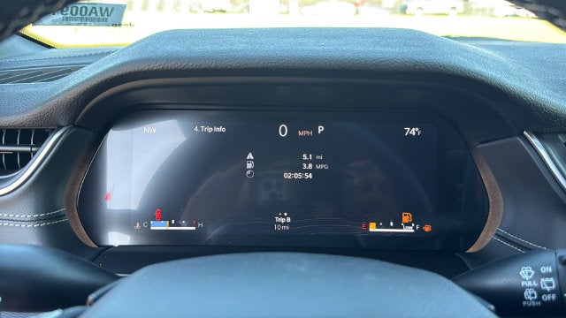 2027 Jeep Grand Cherokee GRAND CHEROKEE LAREDO 4X4
