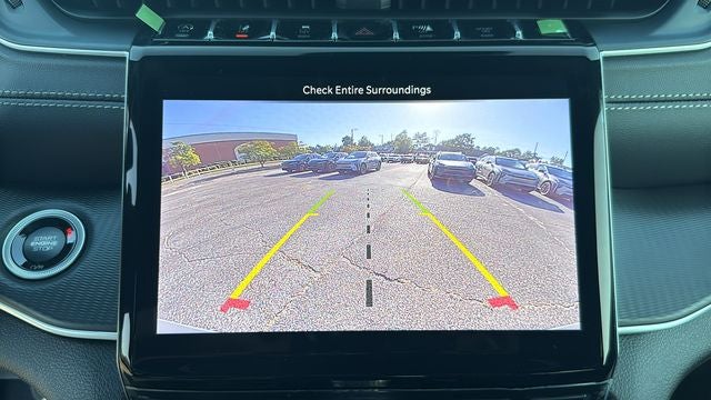 2027 Jeep Grand Cherokee GRAND CHEROKEE LAREDO 4X4