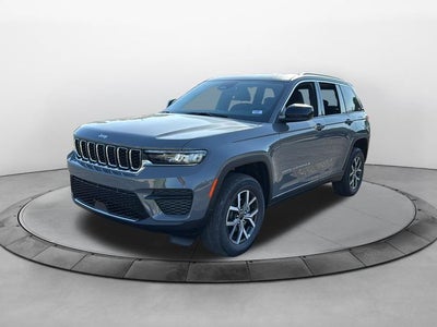 2027 Jeep Grand Cherokee GRAND CHEROKEE LAREDO 4X4