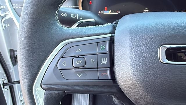 2027 Jeep Grand Cherokee GRAND CHEROKEE LAREDO X 4X4