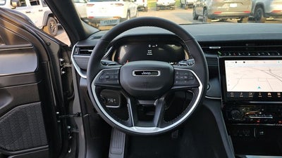 2027 Jeep Grand Cherokee Laredo X