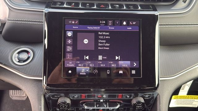 2026 Jeep Grand Cherokee GRAND CHEROKEE LAREDO X 4X4