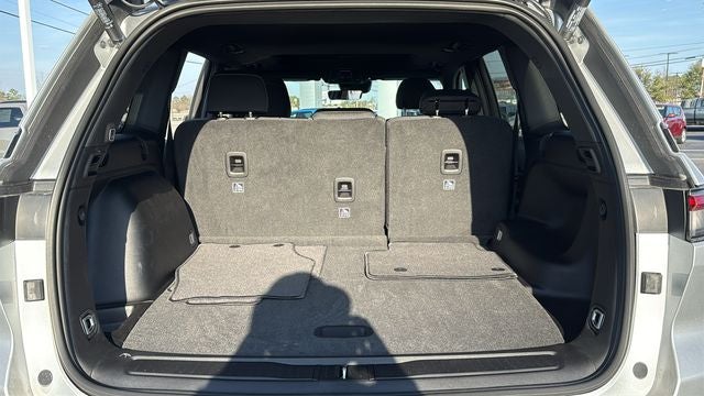 2026 Jeep Grand Cherokee GRAND CHEROKEE LAREDO X 4X4