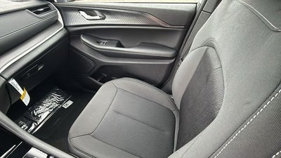 2027 Jeep Grand Cherokee GRAND CHEROKEE LAREDO 4X4