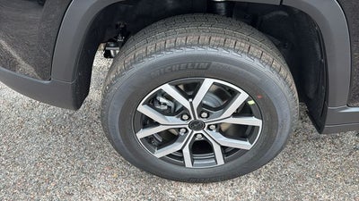 2027 Jeep Grand Cherokee GRAND CHEROKEE LAREDO 4X4