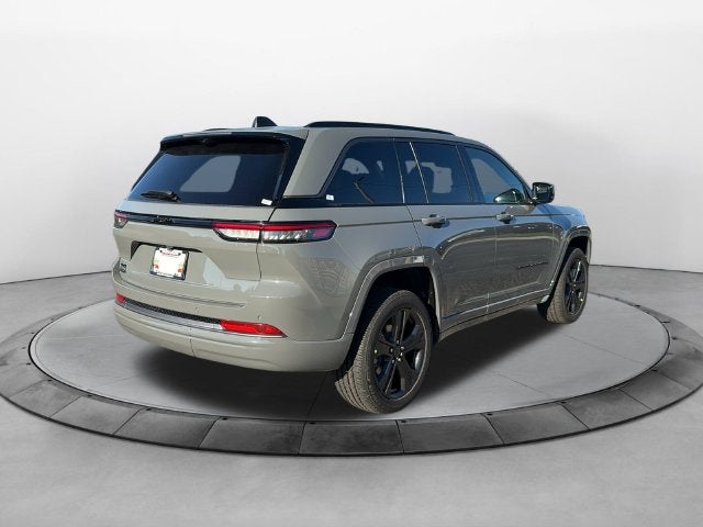 2027 Jeep Grand Cherokee GRAND CHEROKEE LIMITED RESERVE 4X4
