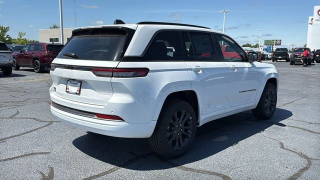 2026 Jeep Grand Cherokee GRAND CHEROKEE LIMITED RESERVE 4X4