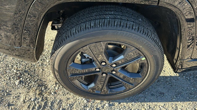 2027 Jeep Grand Cherokee GRAND CHEROKEE LIMITED RESERVE 4X4