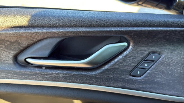 2027 Jeep Grand Cherokee GRAND CHEROKEE LIMITED RESERVE 4X4