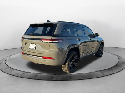 2027 Jeep Grand Cherokee GRAND CHEROKEE LIMITED RESERVE 4X4