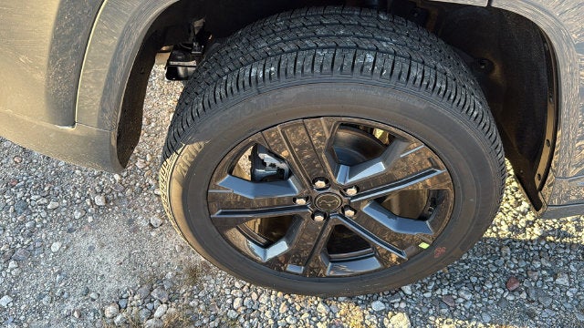2027 Jeep Grand Cherokee GRAND CHEROKEE LIMITED RESERVE 4X4