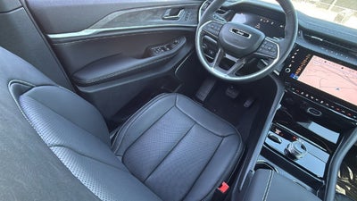2027 Jeep Grand Cherokee GRAND CHEROKEE LIMITED RESERVE 4X4