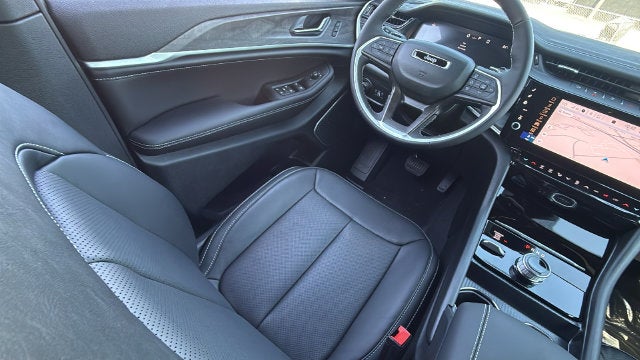2027 Jeep Grand Cherokee GRAND CHEROKEE LIMITED RESERVE 4X4