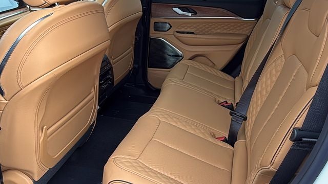 2026 Jeep Grand Cherokee GRAND CHEROKEE SUMMIT 4X4