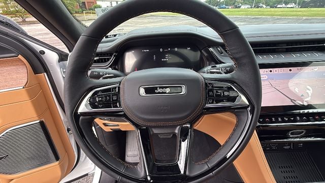 2026 Jeep Grand Cherokee GRAND CHEROKEE SUMMIT 4X4