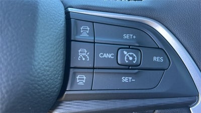 2025 Jeep Grand Cherokee GRAND CHEROKEE L LAREDO X 4X2