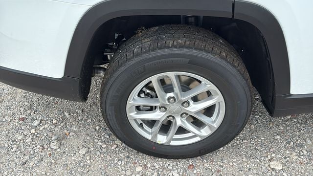 2026 Jeep Grand Cherokee GRAND CHEROKEE L LAREDO 4X2