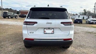 2025 Jeep Grand Cherokee GRAND CHEROKEE L LAREDO 4X2