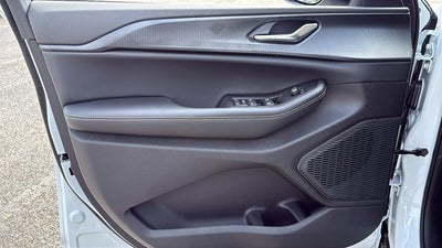 2026 Jeep Grand Cherokee GRAND CHEROKEE L LAREDO X 4X2