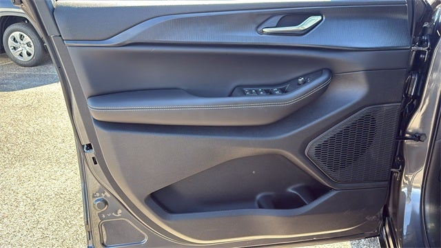 2025 Jeep Grand Cherokee GRAND CHEROKEE L ALTITUDE X 4X2