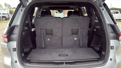 2026 Jeep Grand Cherokee GRAND CHEROKEE L LAREDO X 4X2