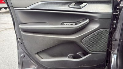 2026 Jeep Grand Cherokee GRAND CHEROKEE L LAREDO X 4X2