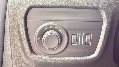 2026 Jeep Grand Cherokee GRAND CHEROKEE L LAREDO X 4X2