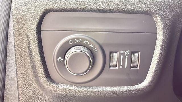 2026 Jeep Grand Cherokee GRAND CHEROKEE L LAREDO X 4X2