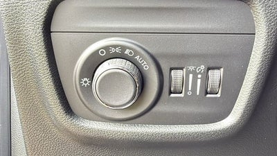 2026 Jeep Grand Cherokee GRAND CHEROKEE L LAREDO ALTITUDE 4X2