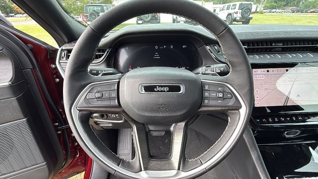 2026 Jeep Grand Cherokee GRAND CHEROKEE L LAREDO ALTITUDE 4X2