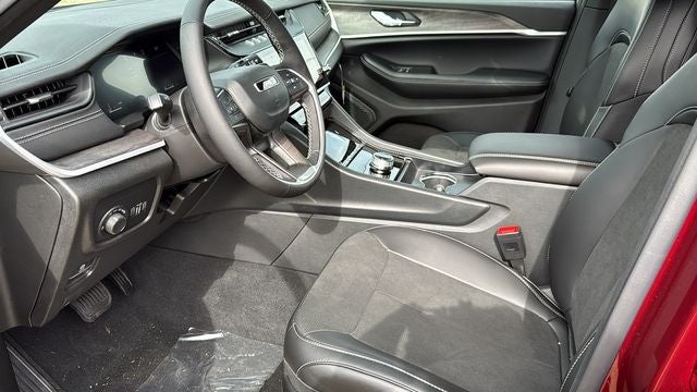 2026 Jeep Grand Cherokee GRAND CHEROKEE L LAREDO ALTITUDE 4X2