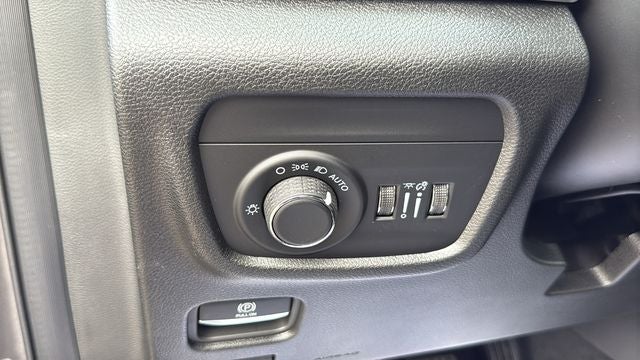 2026 Jeep Grand Cherokee GRAND CHEROKEE L LAREDO ALTITUDE 4X2