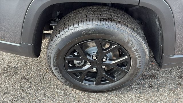 2026 Jeep Grand Cherokee GRAND CHEROKEE L LAREDO ALTITUDE 4X2