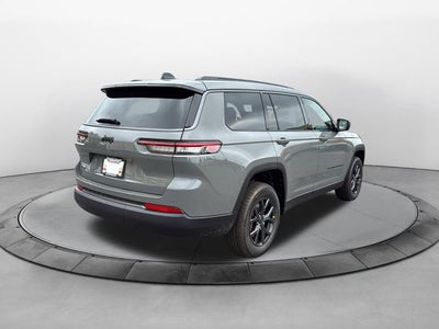 2027 Jeep Grand Cherokee GRAND CHEROKEE L LAREDO ALTITUDE 4X2
