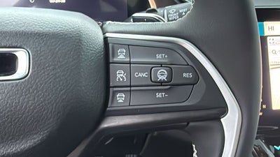 2026 Jeep Grand Cherokee GRAND CHEROKEE L LAREDO ALTITUDE 4X2
